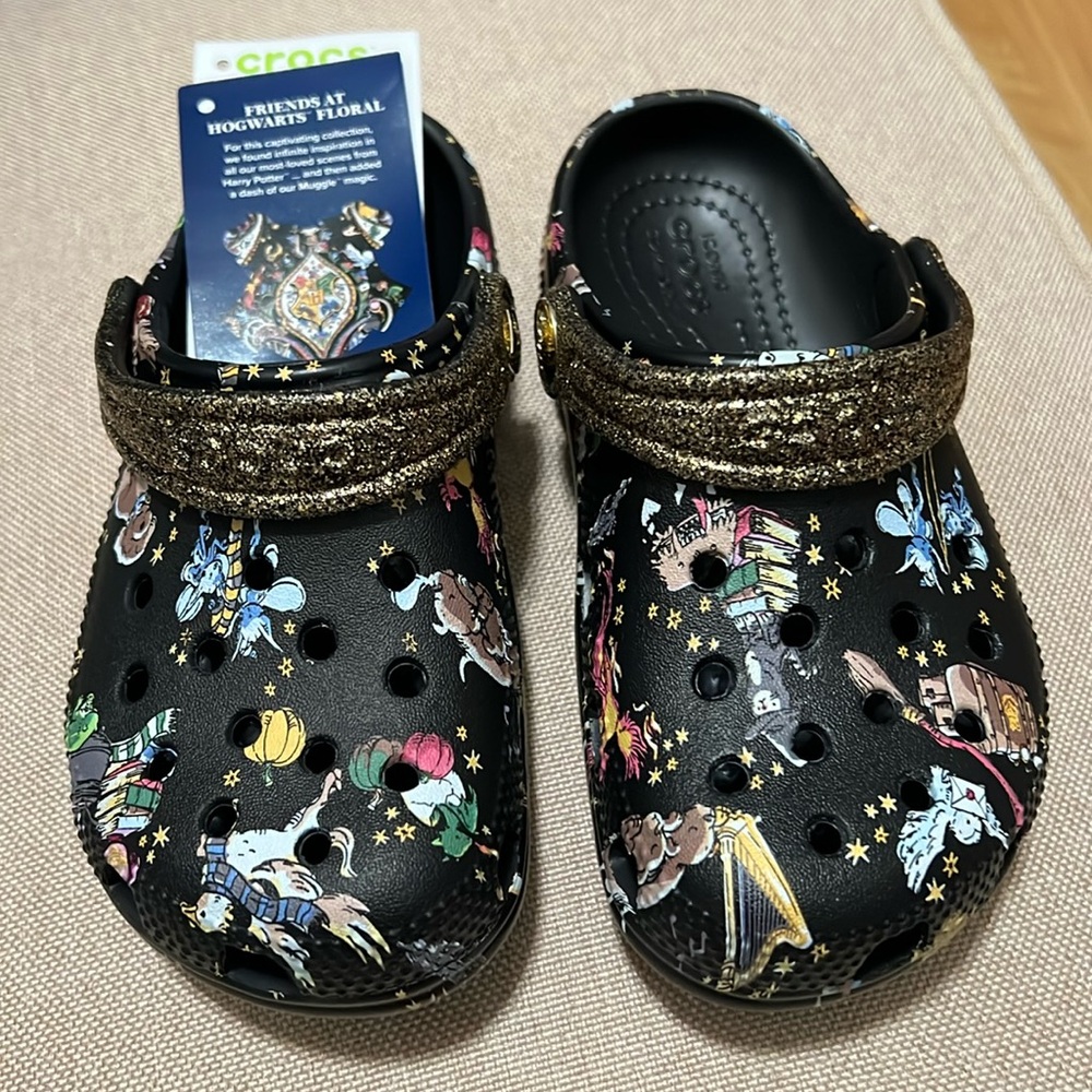NEW Crocs x Harry Potter x Vera Bradley Clogs, Size C11